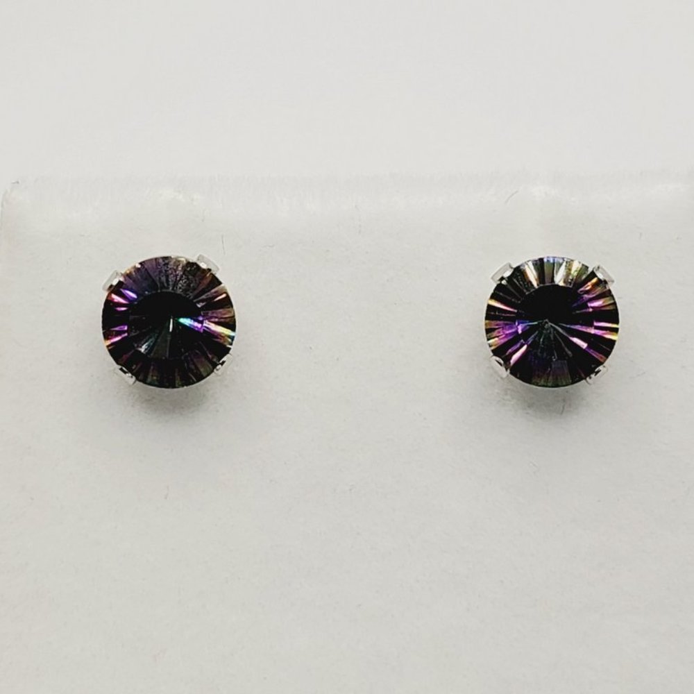 10K White Gold Mystic Topaz 6x6mm Stud Earrings